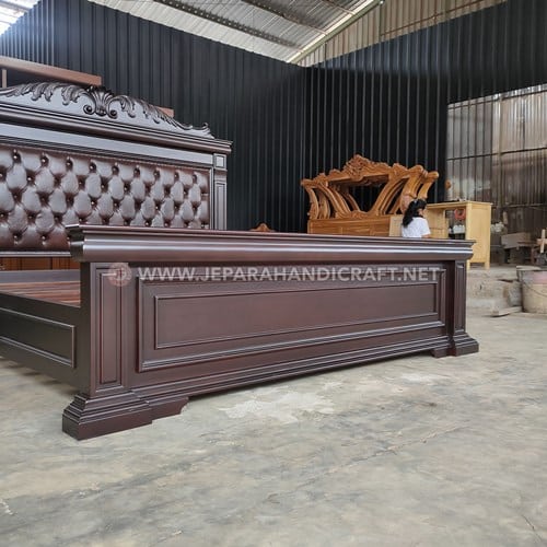 Jual Tempat Tidur Jati Ukir Klasik Augusta Terpercaya