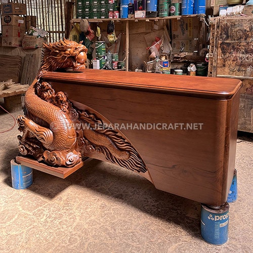 Beli Meja Kantor Relief Naga Terpercaya